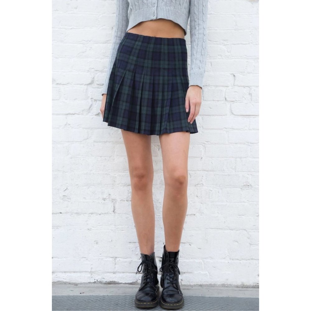BRANDY MELVILLE [NEW] Pleated Tennis Plaid Skirt